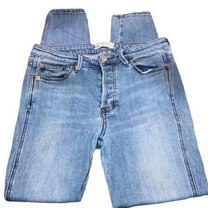 Free people light wash skinny jeans size 27
